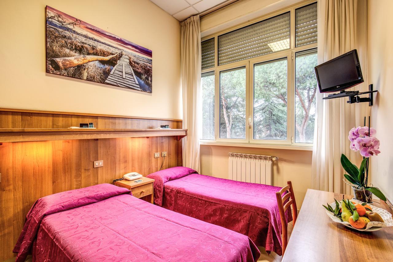 Hotel Domus Urbis 2*