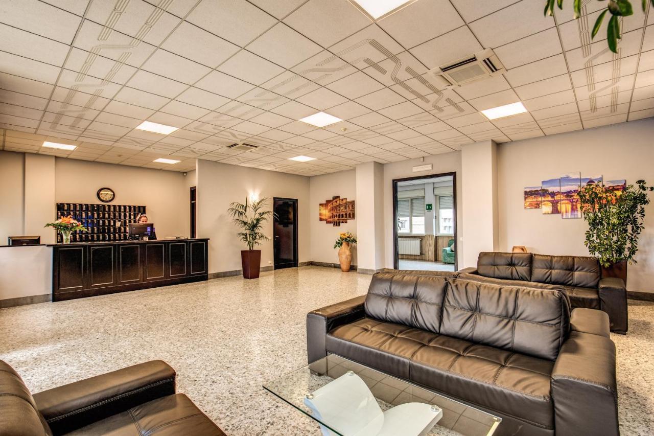 Hotel Domus Urbis 2*
