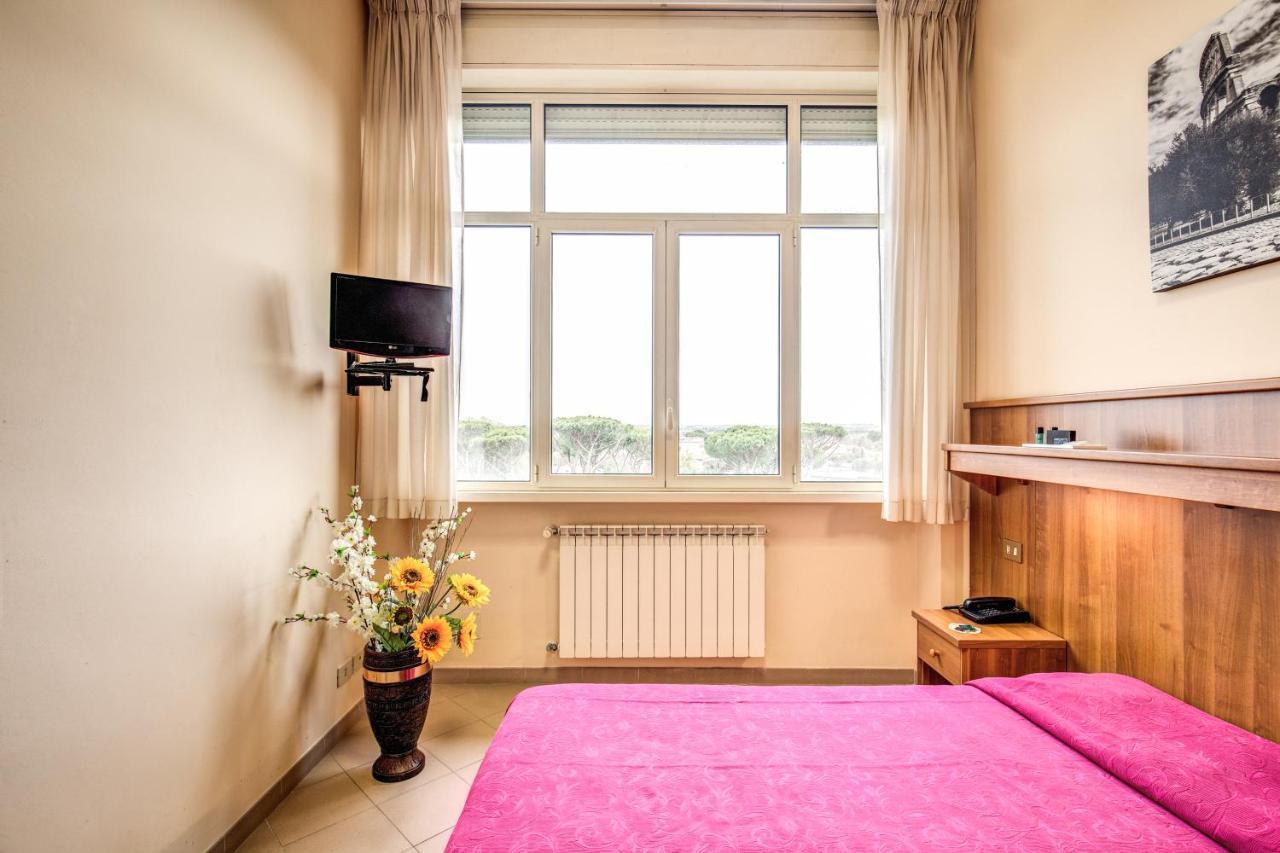 Domus Urbis Hotel 2*